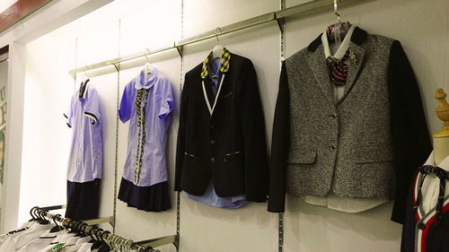 南寧學(xué)生服裝走進(jìn)新希望,邁向新起點